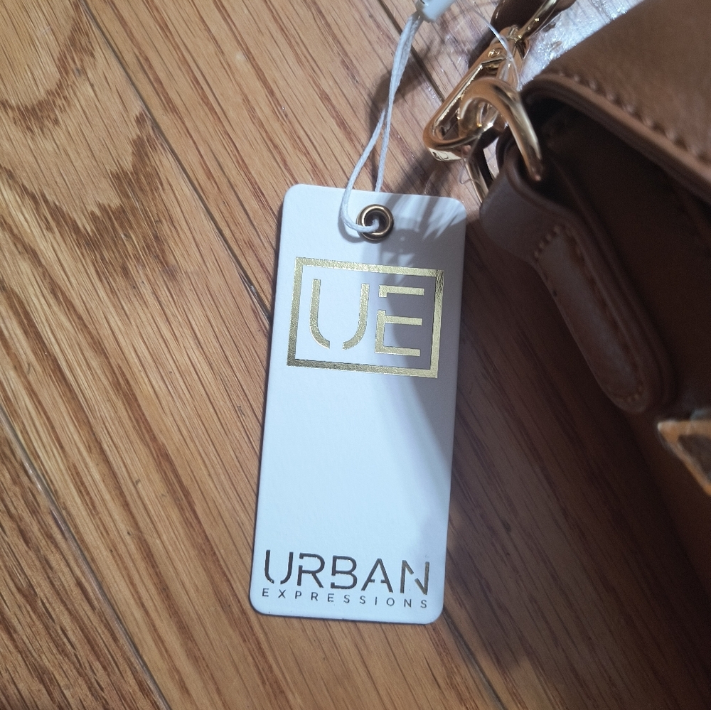NWT Urban Expressions purse 10"X9"X2.5" Leatherlike Material - Picture 2 of 13